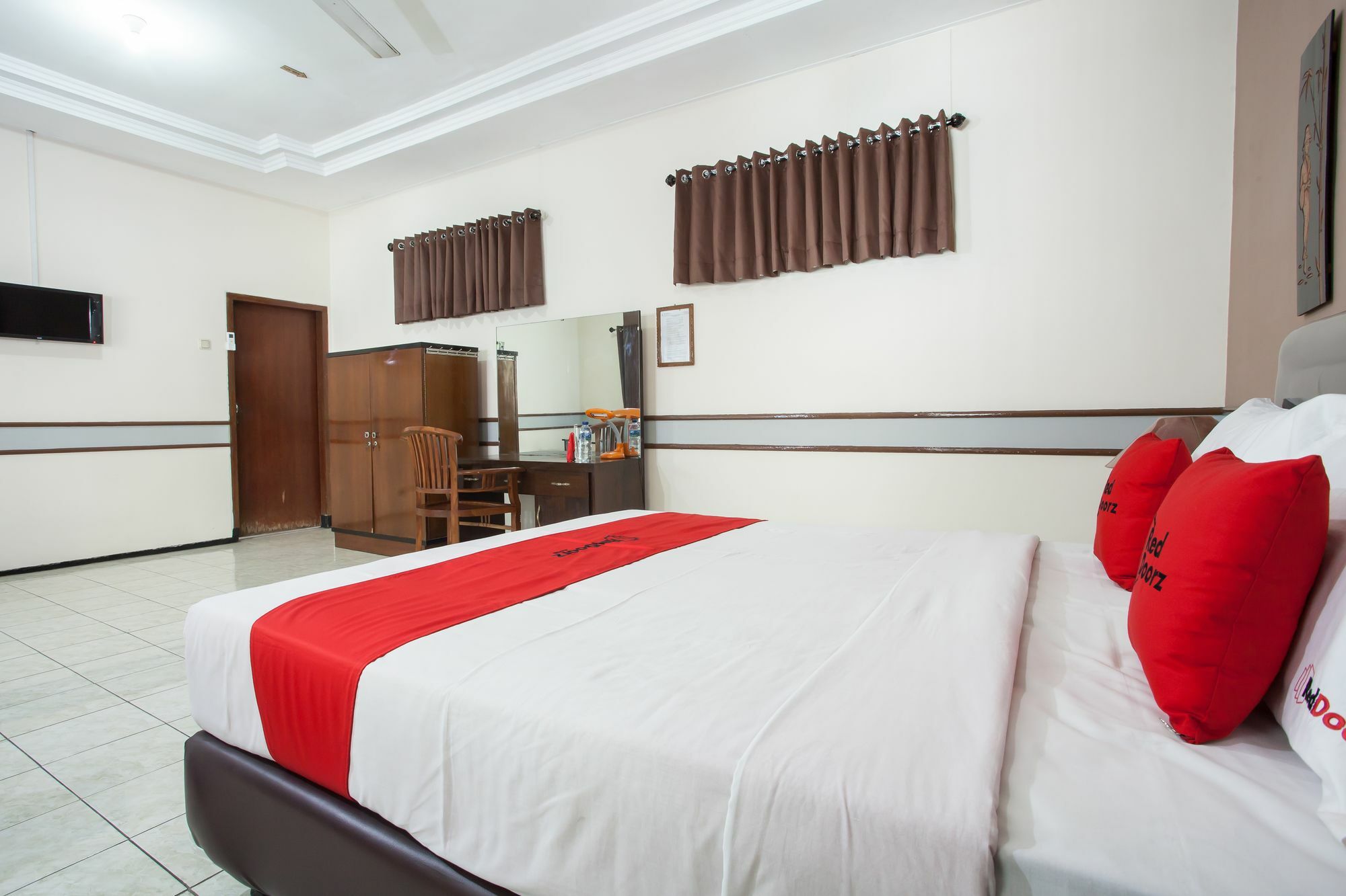 Hotel Reddoorz Near Balai Kota Malang Exteriér fotografie